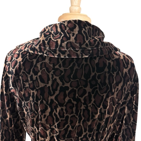 Manuys Elegant Brown and Black Velvet Vest with Peplum Style Size Medium - Picture 3 of 10